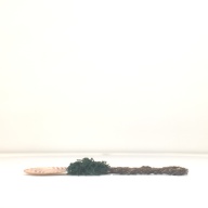 幅：15 (cm)×奥行：51 (cm)×高さ：6.1 (cm)／263 (g)，撮影・計測日：1997-05-30