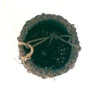 幅：29 (cm)×奥行：29 (cm)×高さ：65 (cm)／1.36 (kg)，撮影・計測日：1997-06-04