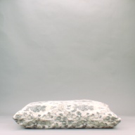 幅：75 (cm)×奥行：71 (cm)×高さ：16 (cm)／1.93 (kg)，撮影・計測日：2003-03-07