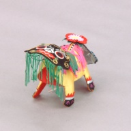 幅：6.6 (cm)×奥行：12 (cm)×高さ：9.0 (cm)／49 (g)，撮影・計測日：2005-07-21