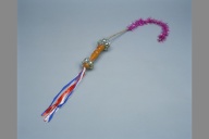 幅：8.1 (cm)×奥行：8.1 (cm)×高さ：72 (cm)／280 (g)，撮影・計測日：1994-12-16