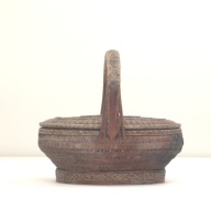 幅：36 (cm)×奥行：34 (cm)×高さ：31 (cm)／790 (g)，撮影・計測日：1998-07-21