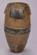 幅：19 (cm)×奥行：18 (cm)×高さ：3.4 (cm)／1.59 (kg)，撮影・計測日：2012-09-18