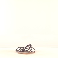 幅：5.3 (cm)×奥行：6.5 (cm)×高さ：0.3 (cm)／7 (g)，撮影・計測日：2002-08-28