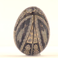 幅：4.5 (cm)×奥行：4.5 (cm)×高さ：6.4 (cm)／6 (g)，撮影・計測日：2002-09-11