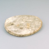 幅：52 (cm)×奥行：55 (cm)×高さ：2.9 (cm)／456 (g)，撮影・計測日：2003-11-28