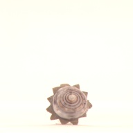 幅：1.5 (cm)×奥行：1.5 (cm)×高さ：1.4 (cm)／4 (g)，撮影・計測日：2000-12-26