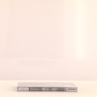 幅：13 (cm)×奥行：12 (cm)×高さ：1.0 (cm)／104 (g)，撮影・計測日：2000-12-20