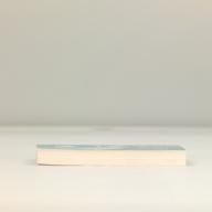 幅：14 (cm)×奥行：21 (cm)×高さ：2.4 (cm)／343 (g)，撮影・計測日：2001-01-05