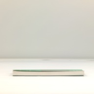 幅：16 (cm)×奥行：23 (cm)×高さ：1.3 (cm)／321 (g)，撮影・計測日：2001-01-05