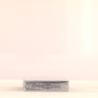 幅：7.1 (cm)×奥行：11 (cm)×高さ：1.8 (cm)／68 (g)，撮影・計測日：2000-12-21