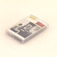 幅：6.9 (cm)×奥行：11 (cm)×高さ：1.7 (cm)／70 (g)，撮影・計測日：2000-12-21