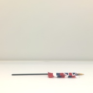 幅：15 (cm)×奥行：27 (cm)×高さ：1.1 (cm)／5 (g)，撮影・計測日：2000-12-15