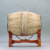 幅：54 (cm)×奥行：41 (cm)×高さ：65 (cm)／9.03 (kg)，撮影・計測日：2003-11-18