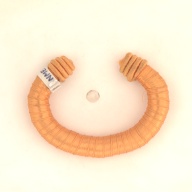 幅：8.6 (cm)×奥行：6.8 (cm)×高さ：1.8 (cm)／2 (g)，撮影・計測日：2002-10-10