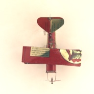 幅：14 (cm)×奥行：18 (cm)×高さ：11 (cm)／8 (g)，撮影・計測日：2002-10-02