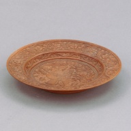 幅：19 (cm)×奥行：19 (cm)×高さ：3.1 (cm)／126 (g)，撮影・計測日：2004-01-27