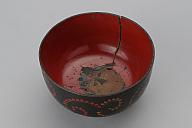 幅：13 (cm)×奥行：13 (cm)×高さ：7.8 (cm)／108 (g)，撮影・計測日：2017-10-26