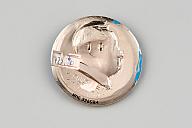 横：7.0 (cm)×厚み：0.7 (cm)×縦：7.0 (cm)／18 (g)，撮影・計測日：2022-01-21