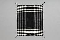 横：110 (cm)×厚み：0.5 (cm)×縦：130 (cm)／986 (g)，撮影・計測日：2024-05-21